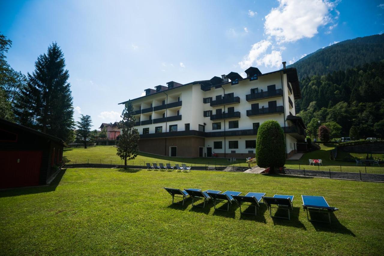 Hotel Rio Caderzone Luaran gambar