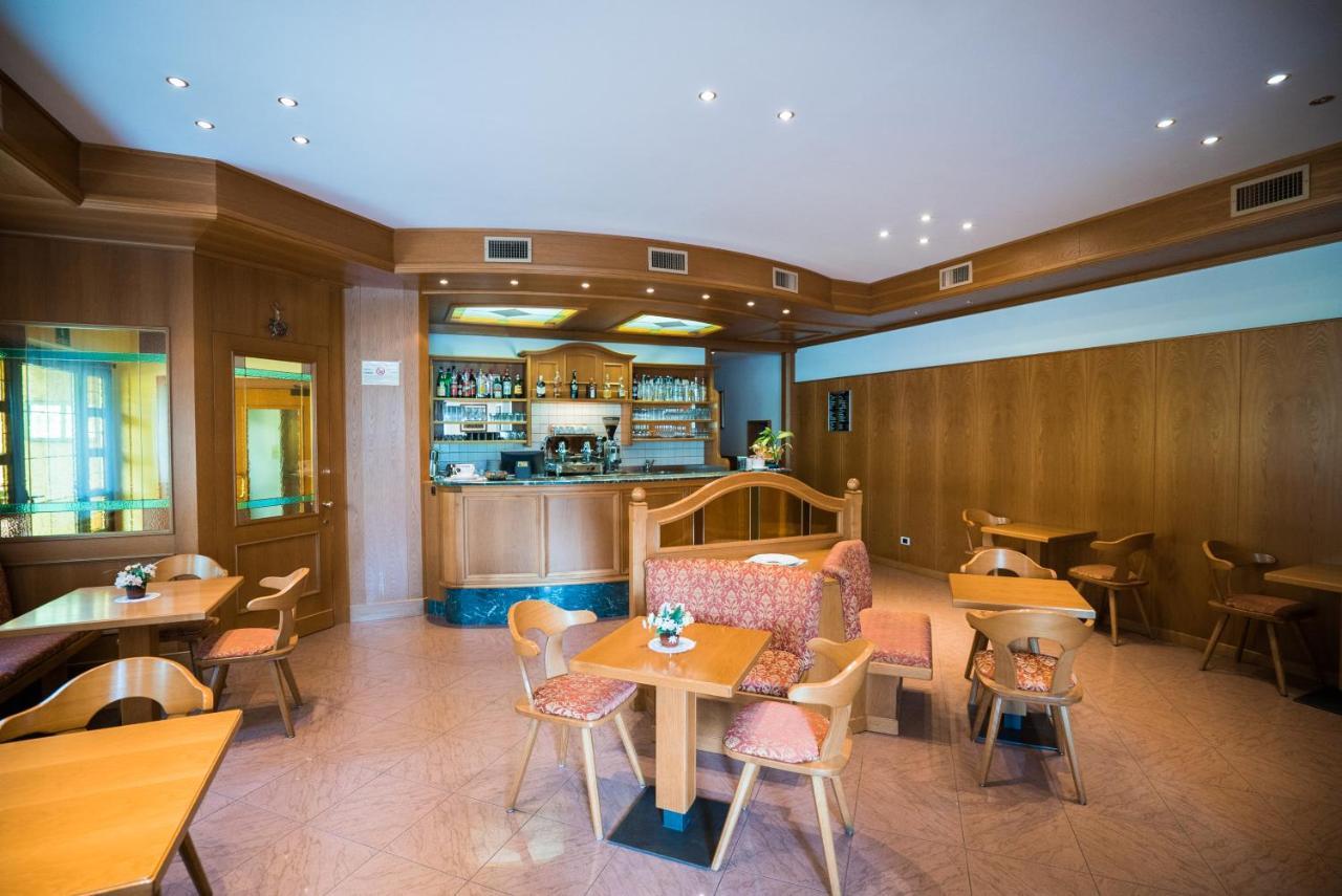 Hotel Rio Caderzone Luaran gambar
