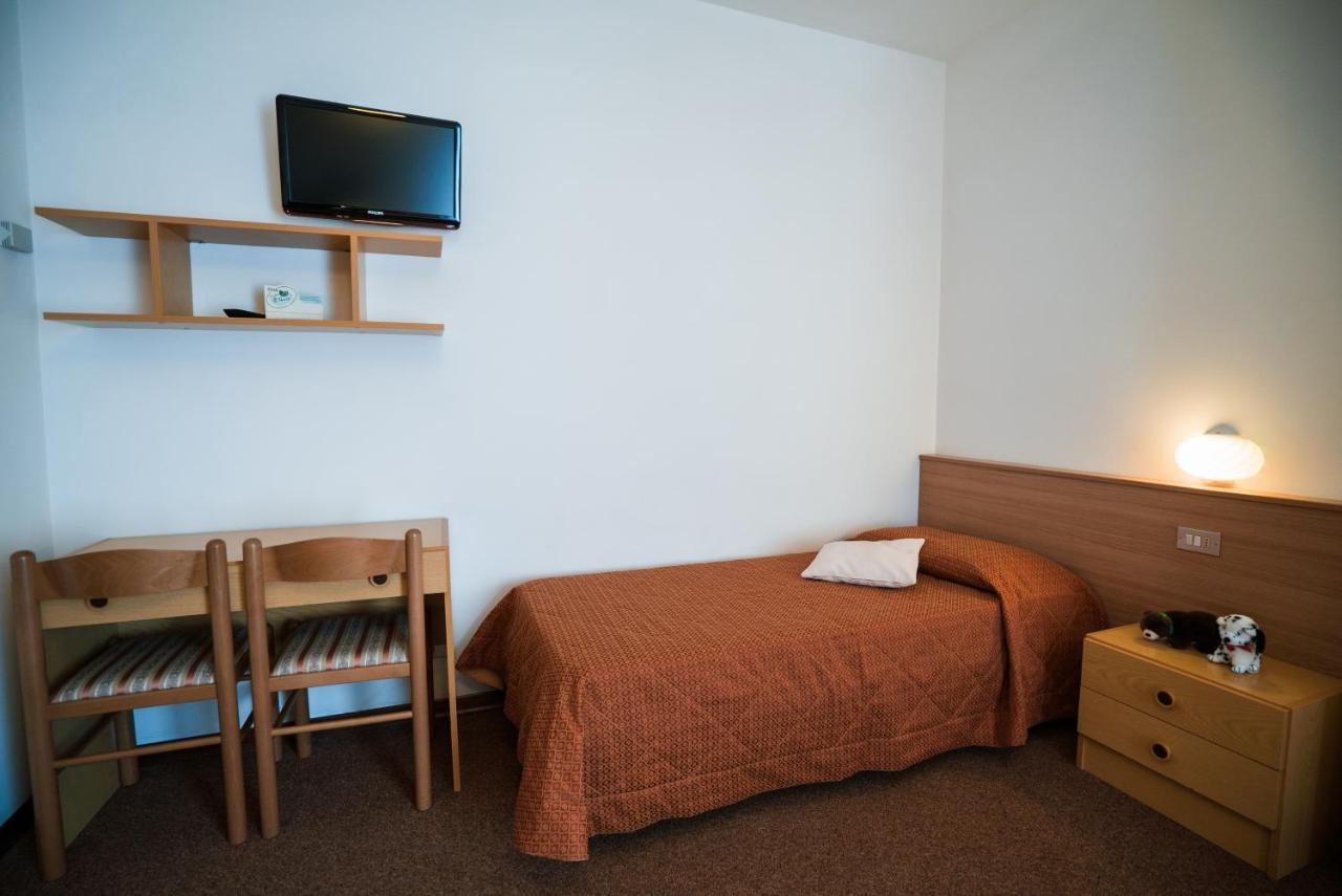 Hotel Rio Caderzone Luaran gambar